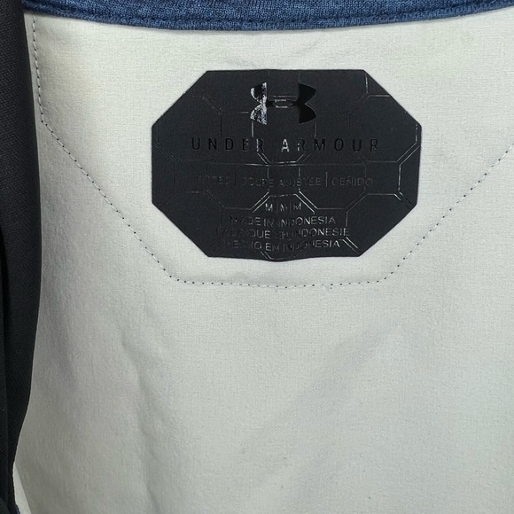 Under Armour Goretex Jacket - Picture 2 of 4